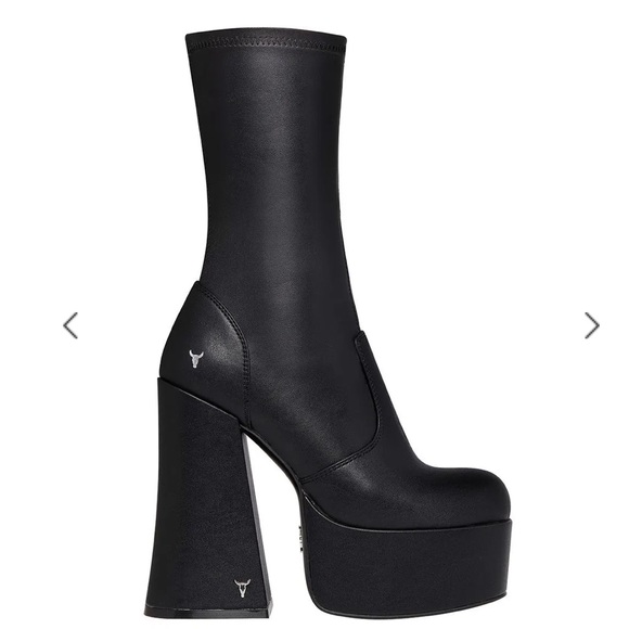 Genuine leather platform boots - Picture 3 of 5